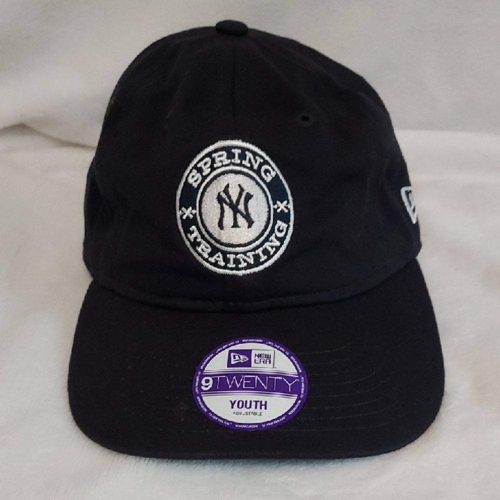 New Era 9Twenty Youth Hat